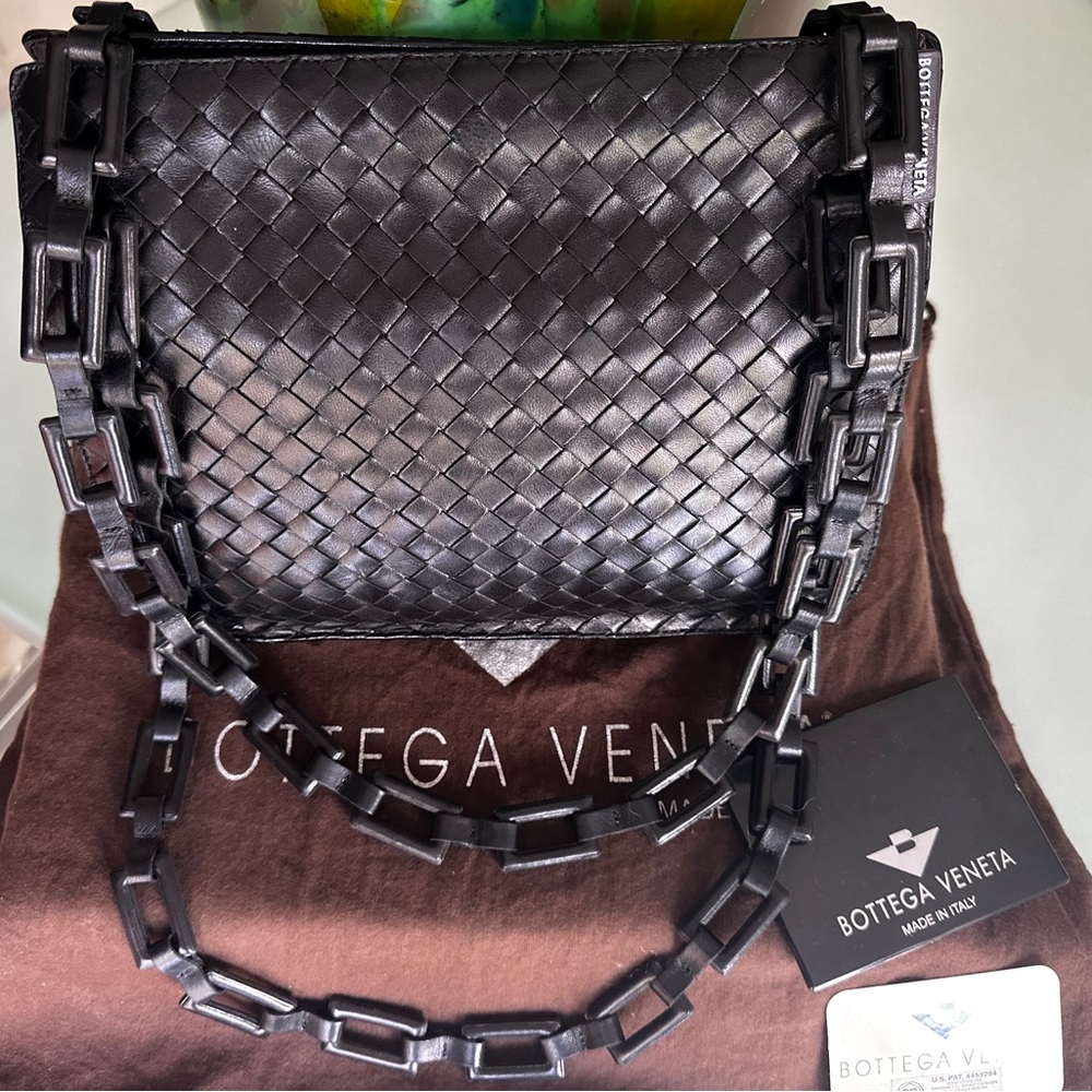 Bottega Veneta Black Calfskin Shoulder Bag Gold Hardware Dust Bag and card - Picture 12 of 13